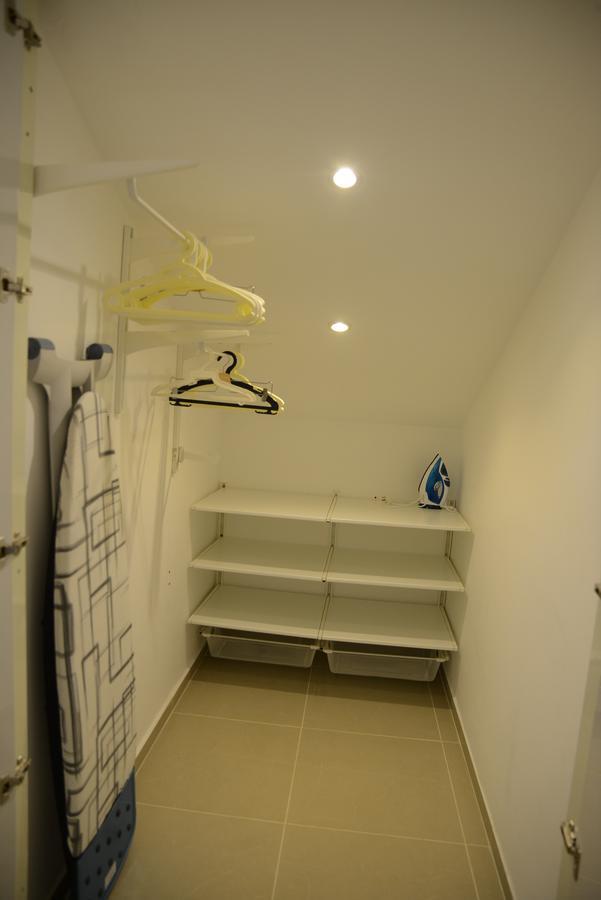 Saidoff, Amazing 4 Bedroom 3 Bath In City Center, Pool, Parking!!! Gerusalemme Esterno foto