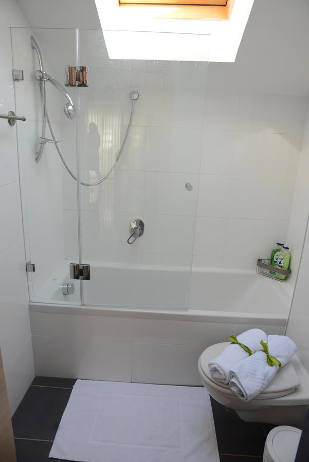 Saidoff, Amazing 4 Bedroom 3 Bath In City Center, Pool, Parking!!! Gerusalemme Esterno foto