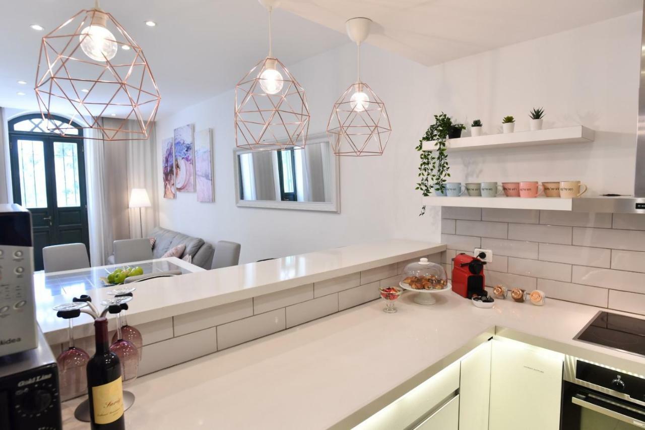 Saidoff, Amazing 4 Bedroom 3 Bath In City Center, Pool, Parking!!! Gerusalemme Esterno foto